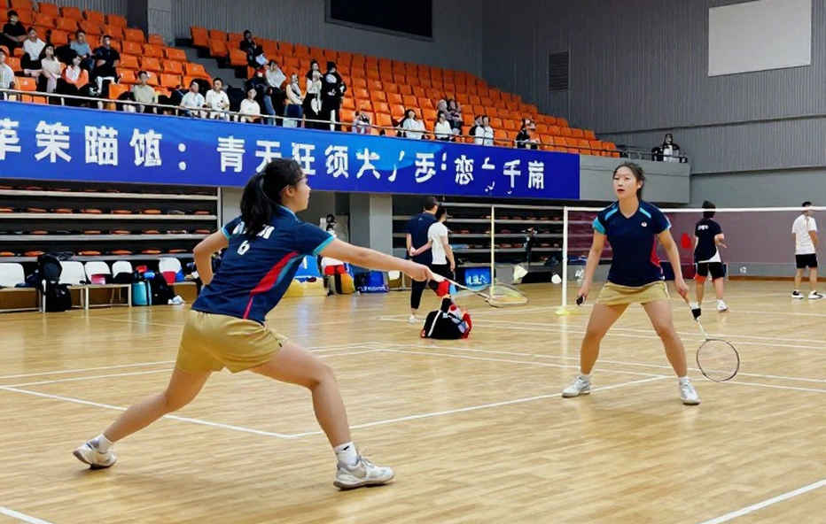 Trang dữ liệu trắng: Khi hệ thống phân tích cầu lông nói không đủ thông tin
