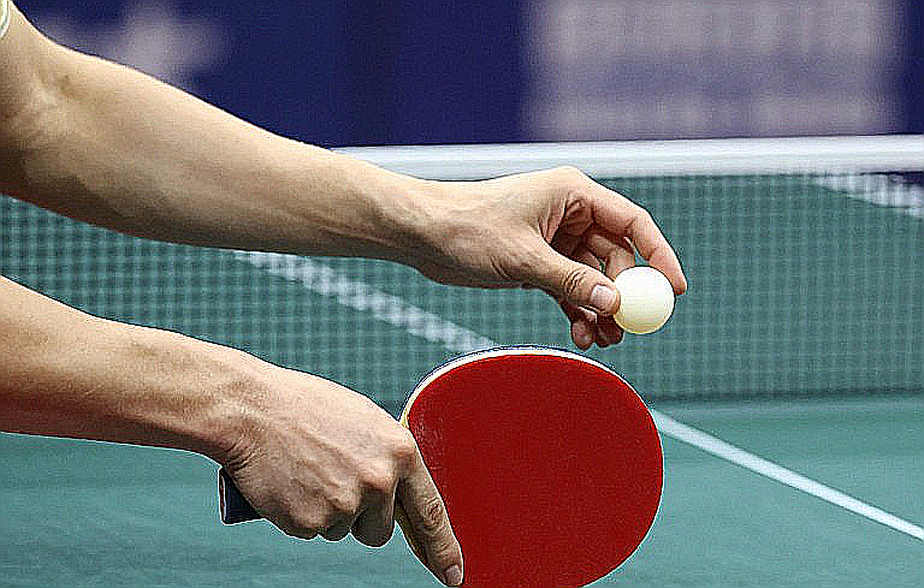 Khi bảng phân tích trống: lằn ranh trung thực của nghề đọc bóng bàn