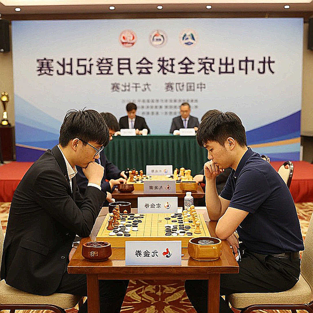Giải bài bản đức Tường về lần thứ tư: Magnus Carlsen trở lại, 6 đội dự trận, 1 triệu USD tiền thưởng Giải bài bản đức Tường về lần thứ tư: Magnus Carlsen trở lại, 6 đội dự trận, 1 triệu USD tiền thưởng