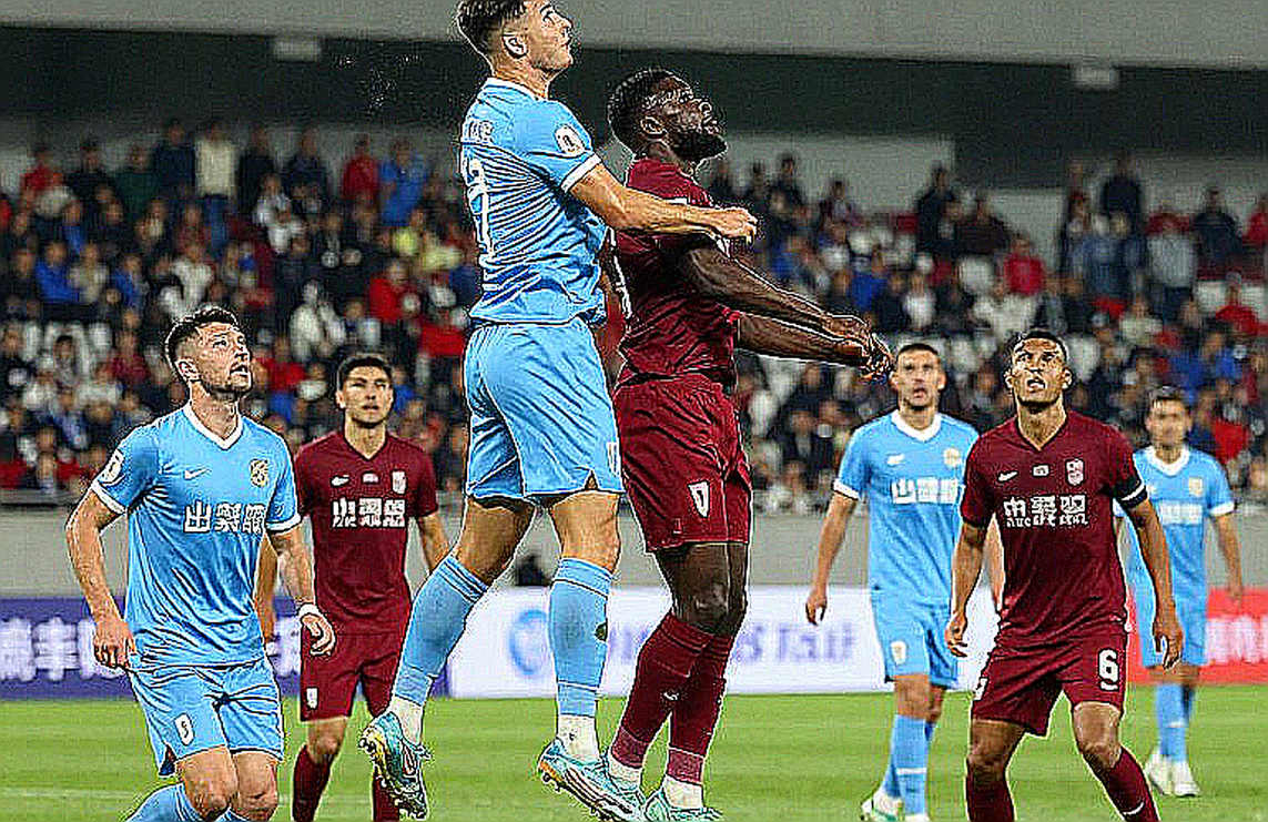 Hợp đồng ma giữa lòng V-League: Khi con dấu đắt hơn dòng tiền Hợp đồng ma giữa lòng V-League: Khi con dấu đắt hơn dòng tiền